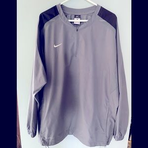 Men’s Storm fit sports sweat top size L